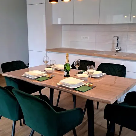 Arya Apartment Kastela