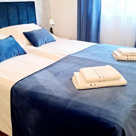 Arya Apartamento Kaštela