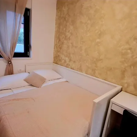 Apartamento Arya *